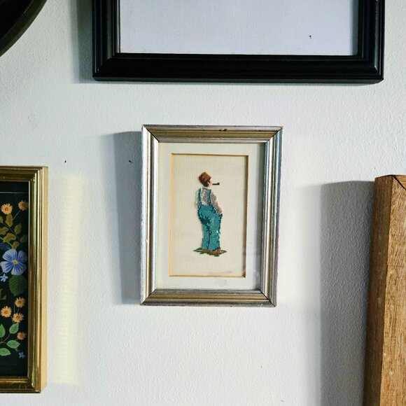 3 For 75 💥🥳 Vintage Embroidery of an Old Man in Wooden Frame – GUC - Picture 1 of 7